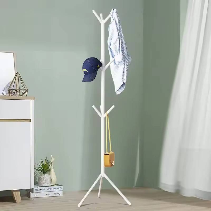 Porte-vêtements sur pied pour rangement optimal