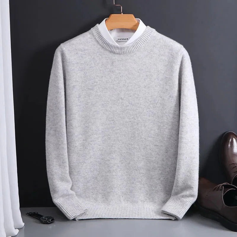 Exclusive cashmere sweater for men