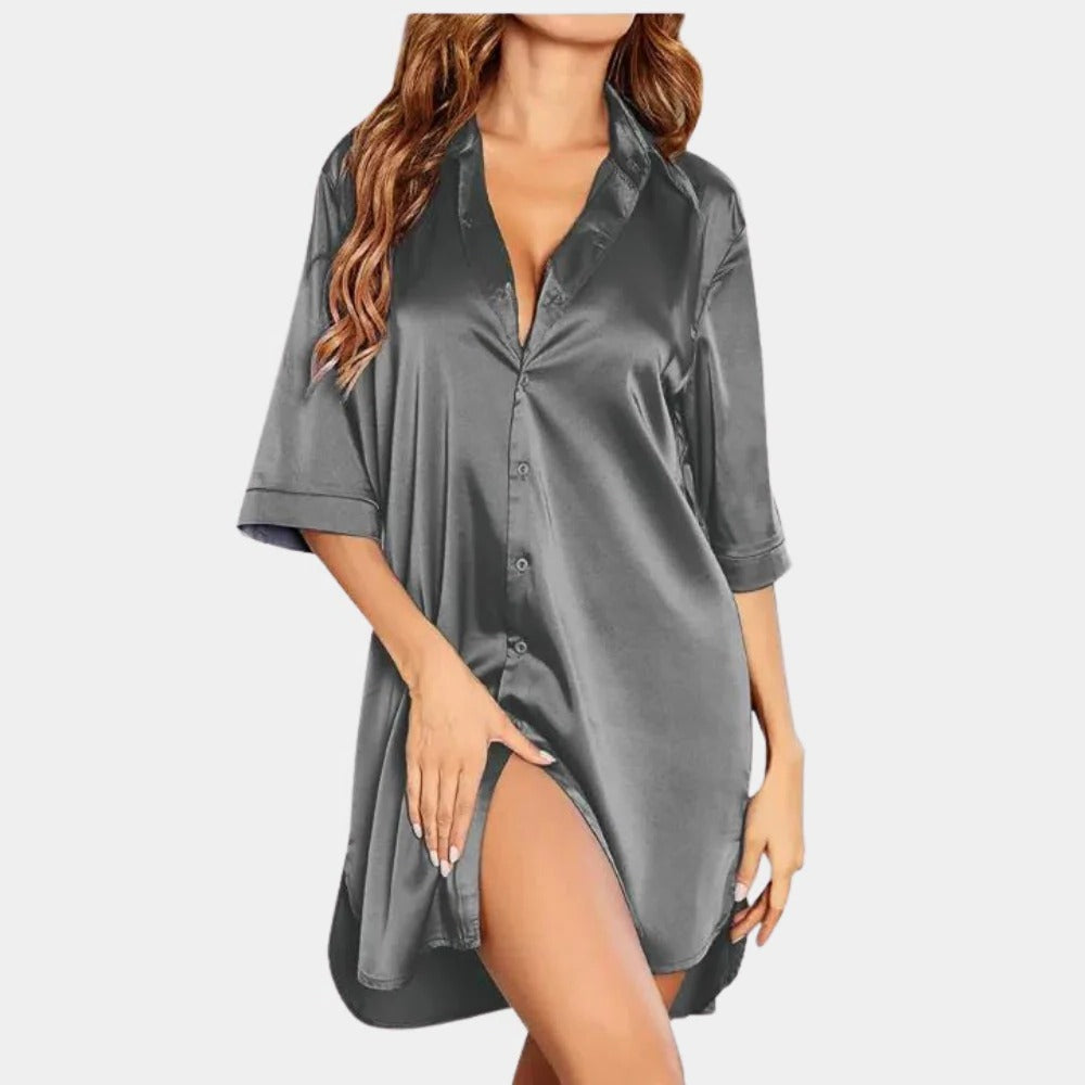 Luxurious and comfortable nightgown for women