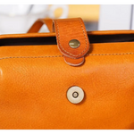 Elegant Compact Retro Chic Shoulder Bag