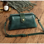 Elegant Compact Retro Chic Shoulder Bag