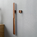 Manche en bois aimanté long pour chausse-pied avec support