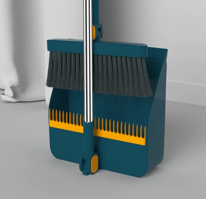 Notched Broom and Shovel for Effective Debris Capture