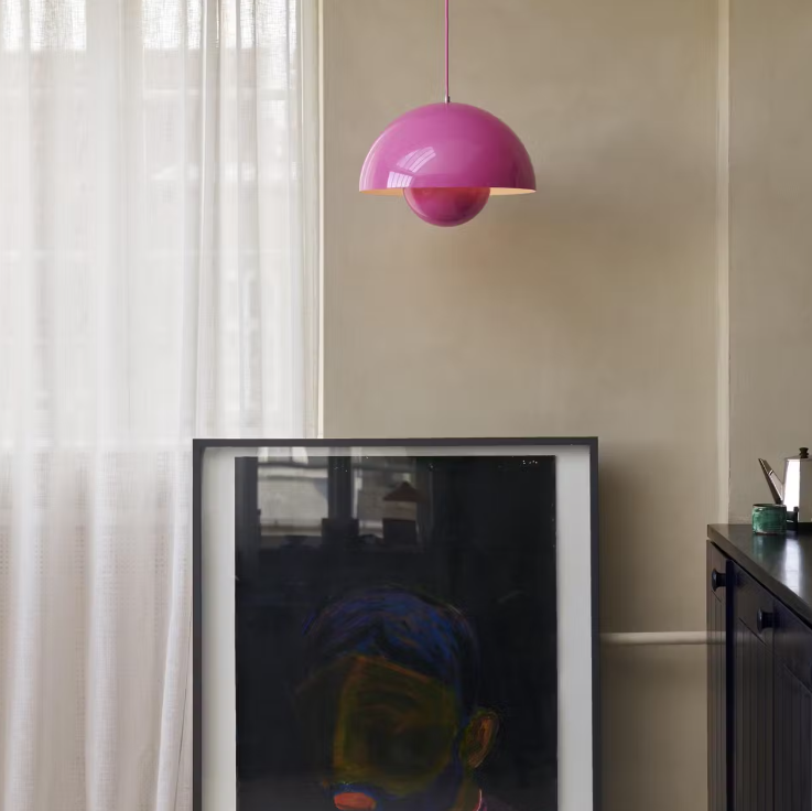 Suspended Floral Brilliance Airy Elegance