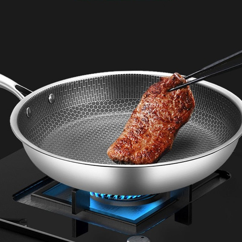 Non-stick stainless steel pan