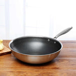 Non-stick stainless steel pan