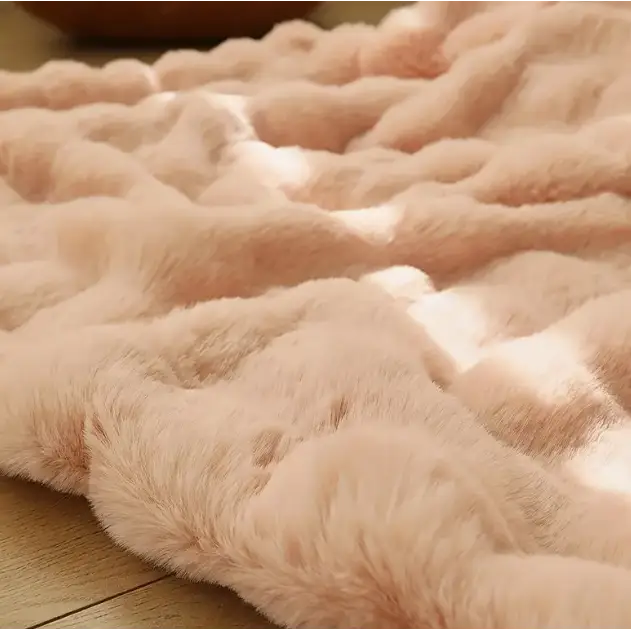 Warm and fluffy cover for optimal comfort in French