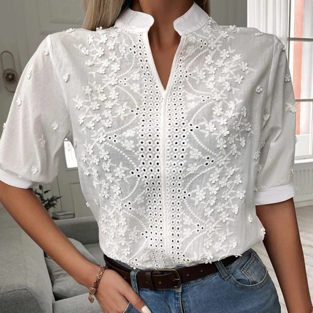 Chic Blouse