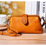 Elegant Compact Retro Chic Shoulder Bag